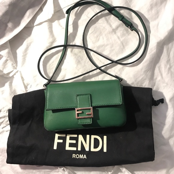 fendi baguette crossbody